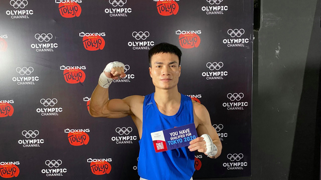 Vừa giành vé dự Olympic, Nguyễn Văn Đương và đồng đội cùng cách ly khi trở về Việt Nam